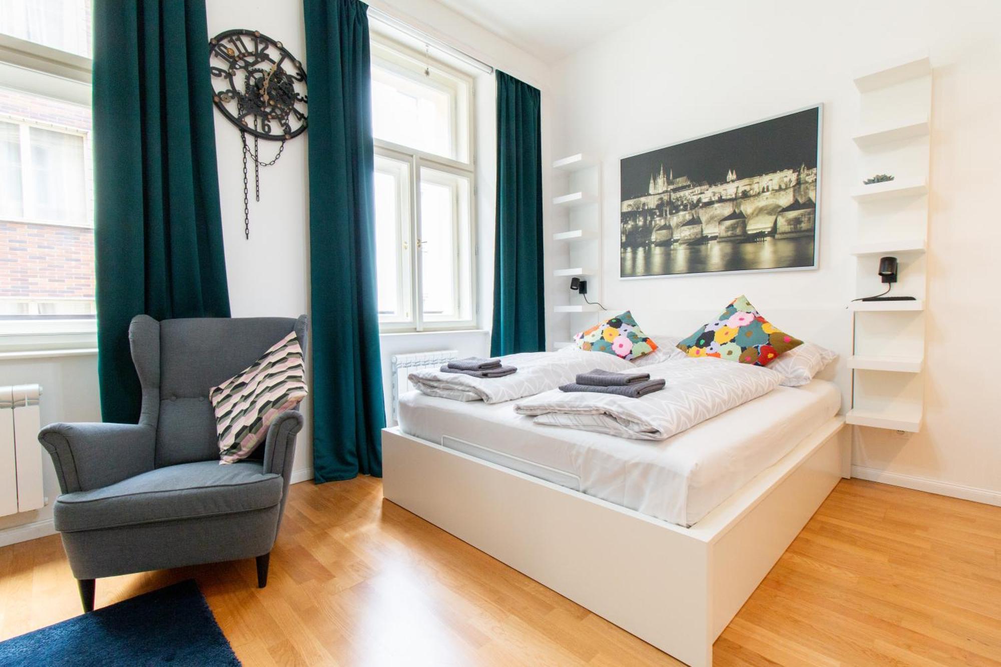 Stay Inn Apartments Stepanska Prag Exteriör bild