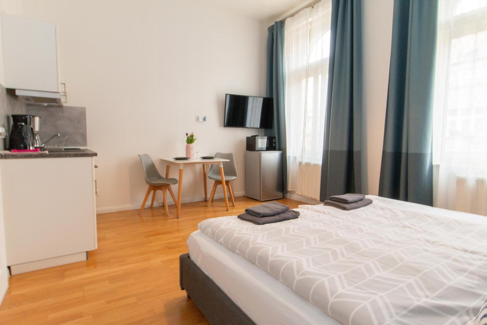 Stay Inn Apartments Stepanska Prag Rum bild